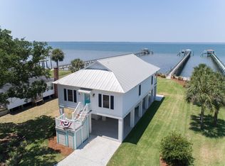 23 Bay Point Rd, Saint Helena Island, SC 29920
