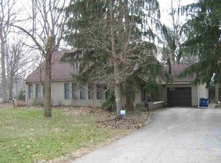 14020 Lawrence Lake Dr, Plymouth, IN 46563