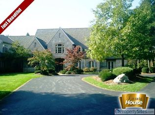 1635 Museum Rd, Wyomissing, PA 19610