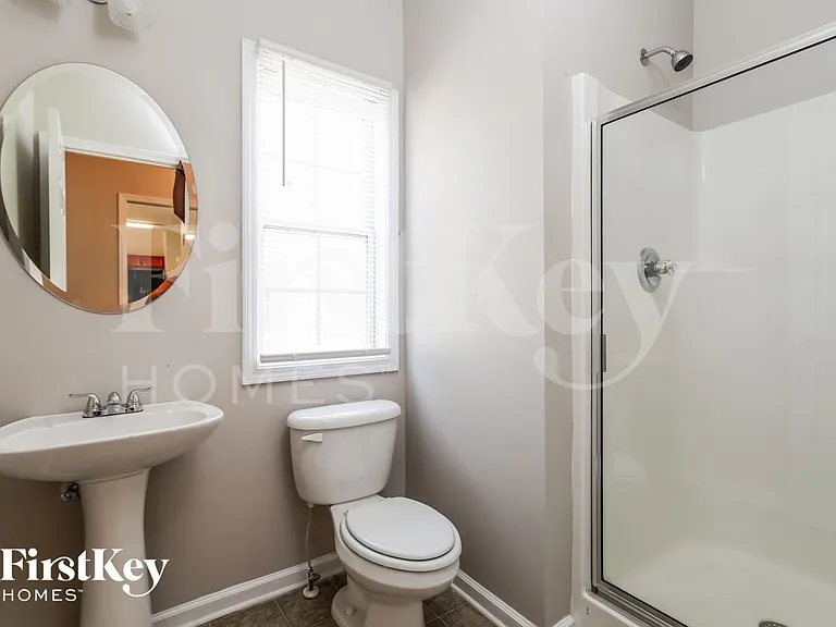 6919 Island Pointe Dr — Photo 17