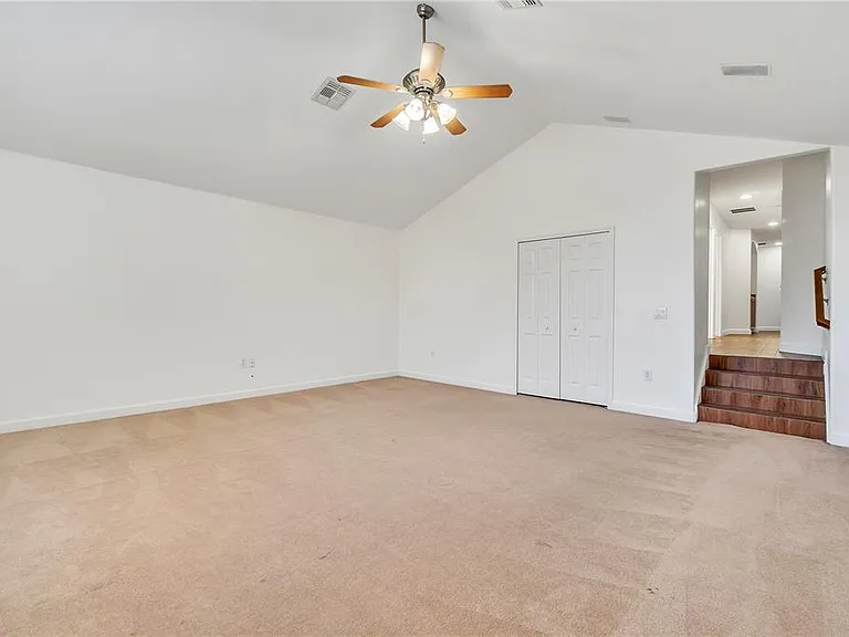 11538 Delwick Dr — Photo 20