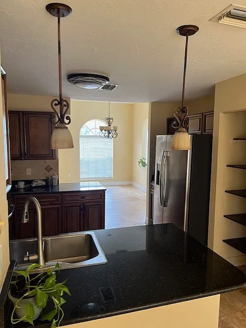 8954 Phyliss Ave — Photo 4