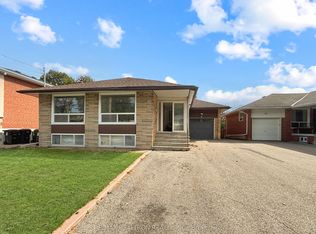 97 Overbrook Pl, Toronto, ON M3H4P5
