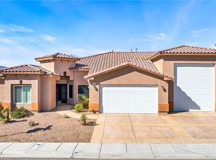 3823 Chapels Royal St, Laughlin, NV 89029