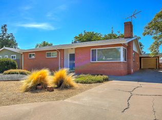 1213 Arizona St NE, Albuquerque, NM 87110
