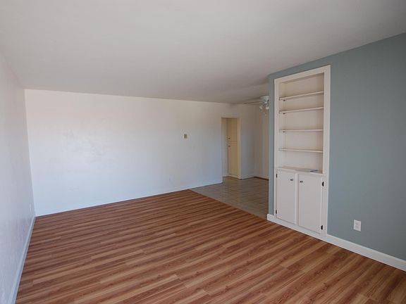 2nd image of 4819 Santa Cruz Ave APT 6