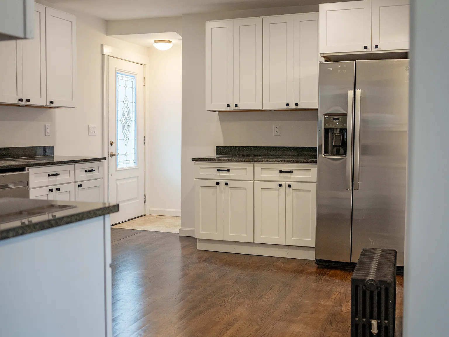 2 bed, 1000 sqft, $2,600 — Photo 4