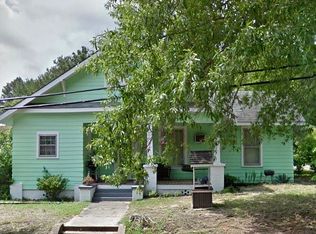 205 Oak Ave, Hamlet, NC 28345