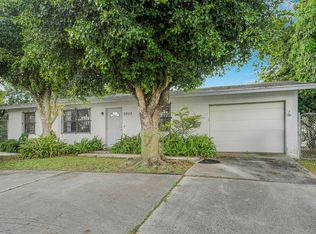 2822 Summit Blvd, West Palm Beach, FL 33406