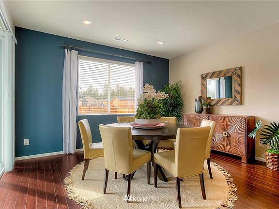5th image of 3108 Gladiator Street NE #37