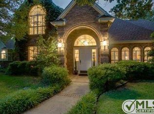 1221 Joshua Ct, Bedford, TX 76022