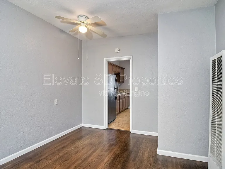 3557 1/2 College Ave — Photo 13