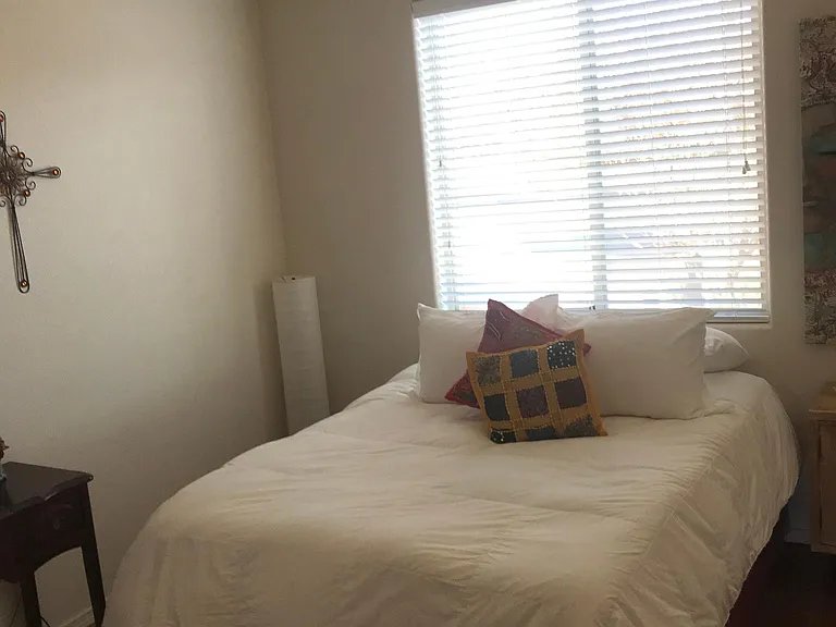 guest bedroom
