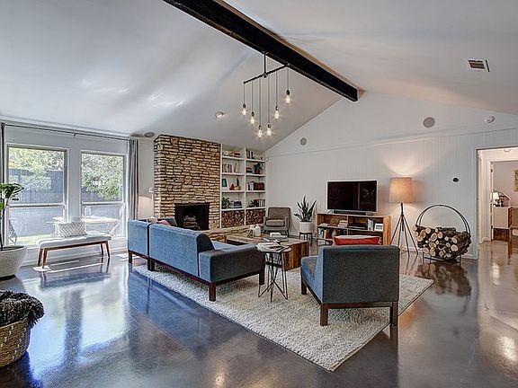 4th image of 10609 Parkfield Dr