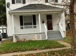 654 Thayer St, Akron, OH 44310