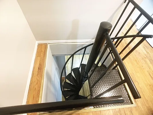 Rented by Highline Residential | media 16