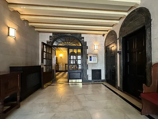 Sold by Brown Harris Stevens | media 28