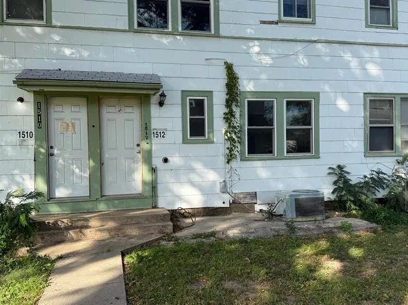1512 S Pershing Ave, Wichita, KS 67218