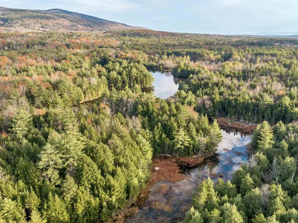 62 Whittier Highway, Sandwich, NH 03227