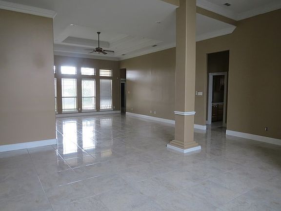 4th image of 1902 Audrey Dr