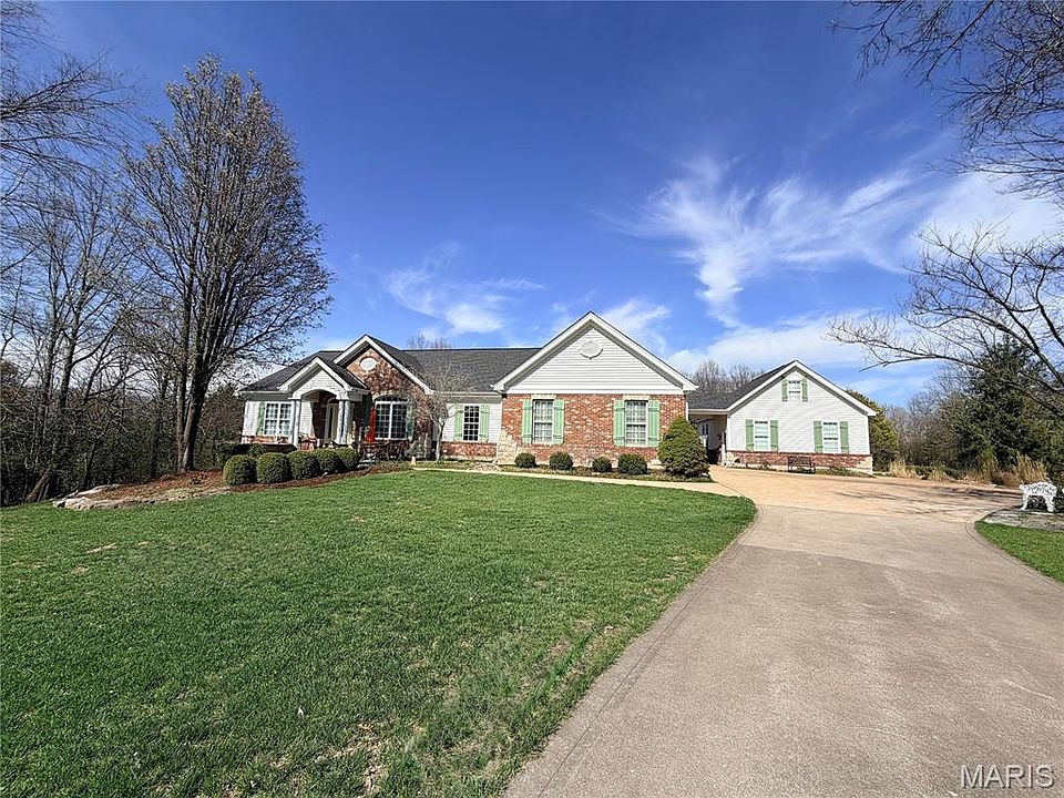 1st image of 259 Vatterott Farm Rd