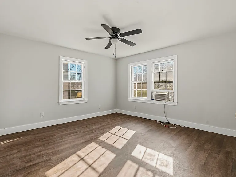 810 Old Fort Ave — Photo 6