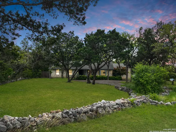 7446 HUMMINGBIRD HILL LN, San Antonio, TX 78255