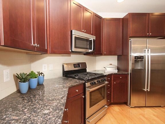 3rd image of 600 S 24th St #209A