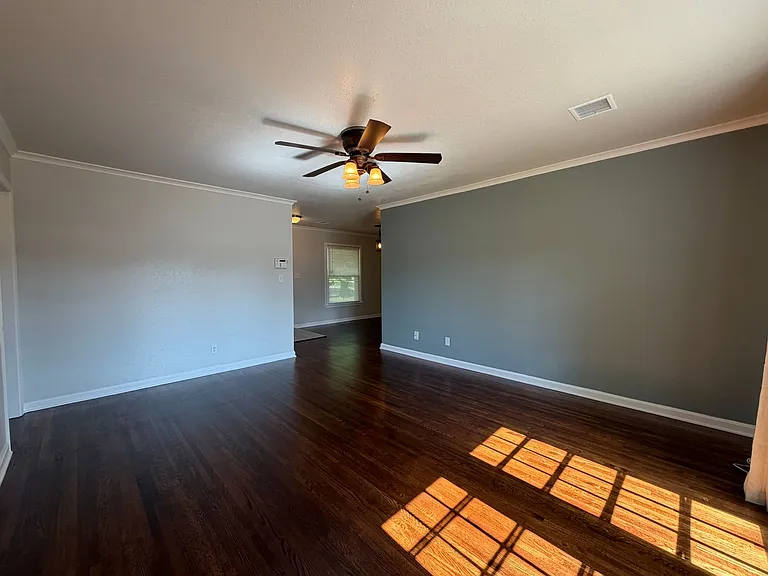 4819 S Owasso Ave — Photo 12