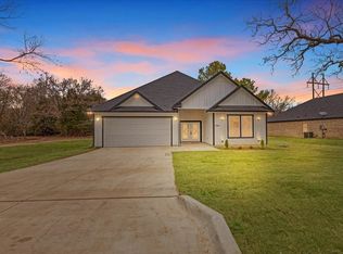 820 Maloma Rd, Kemp, TX 75143