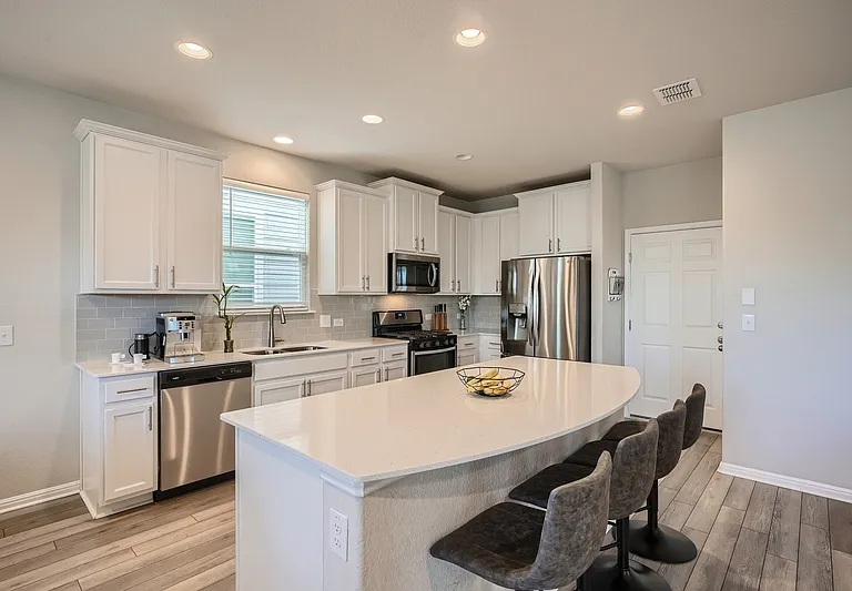 9604 Dawn Pearl Dr — Photo 12