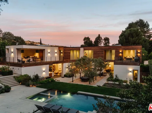 17731 Calle De Palermo, Pacific Palisades, CA 90272