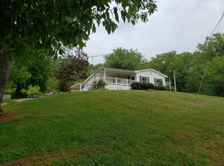 579-581 Defeated Creek Hwy, CARTHAGE, TN 37030