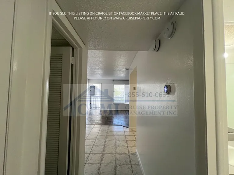 310 Lake Shore Dr West Palm Beach, FL 33403 — Photo 11
