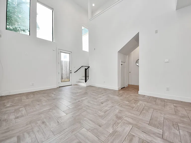 1703 Cedrocanna Ln — Photo 22