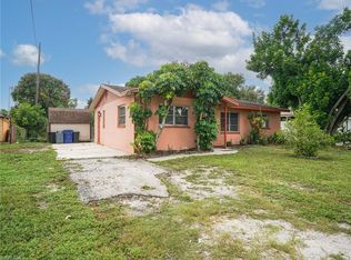 905 Narcissus St, North Fort Myers, FL 33903