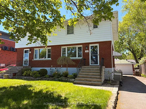 858 Riddell Ave N Photo 1 858 Riddell Ave N Photo 1