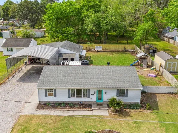 13923 White Oak Dr, Lanexa, VA 23089