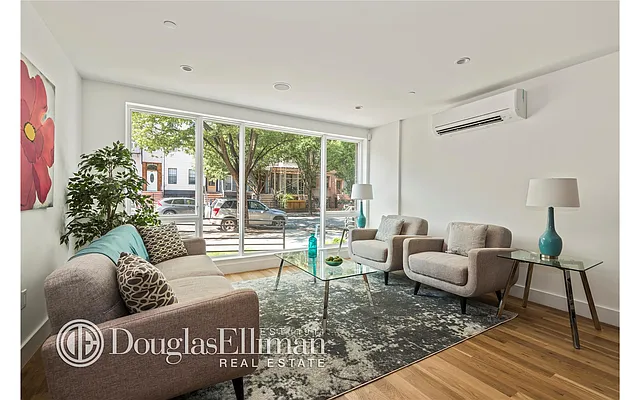 Sold by Douglas Elliman | media 15