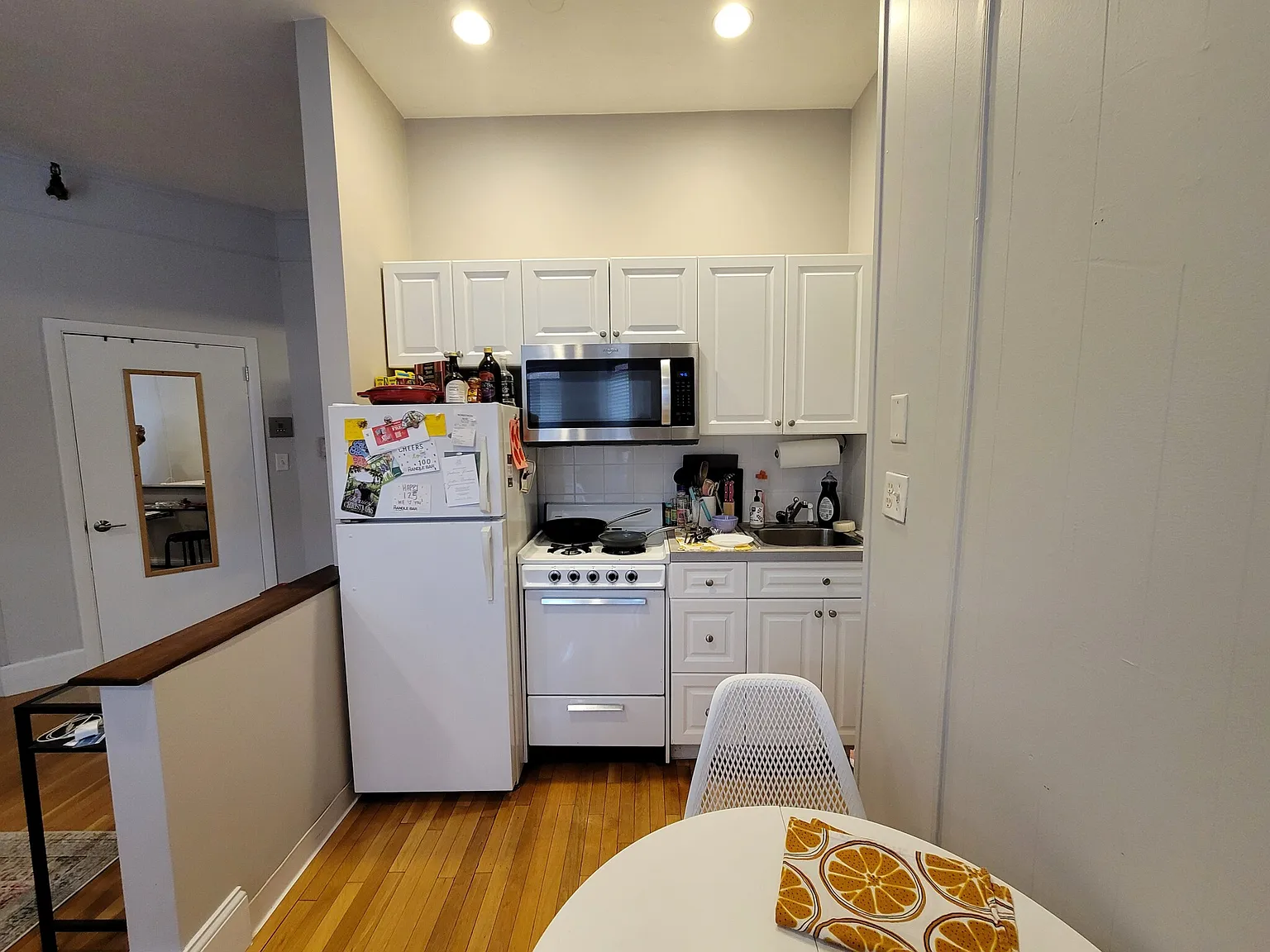 Studio, 1.0 bath, $2,225 — Photo 4