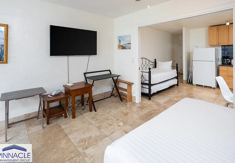 240 Liliuokalani Ave #201 — Photo 9