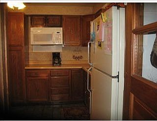 3rd image of 191 Stotler Dr