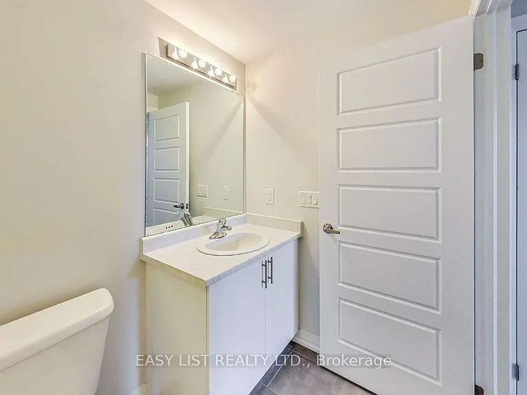 1210 Main St E #102 — Photo 12
