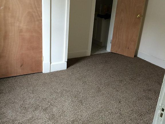 bedroom 2 (upstairs)