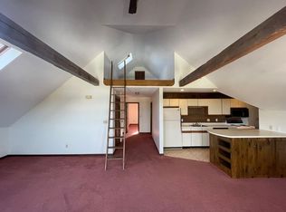 76 High St #302, Biddeford, ME 04005