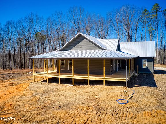 5th image of 1230 Darrow Ridge Rd