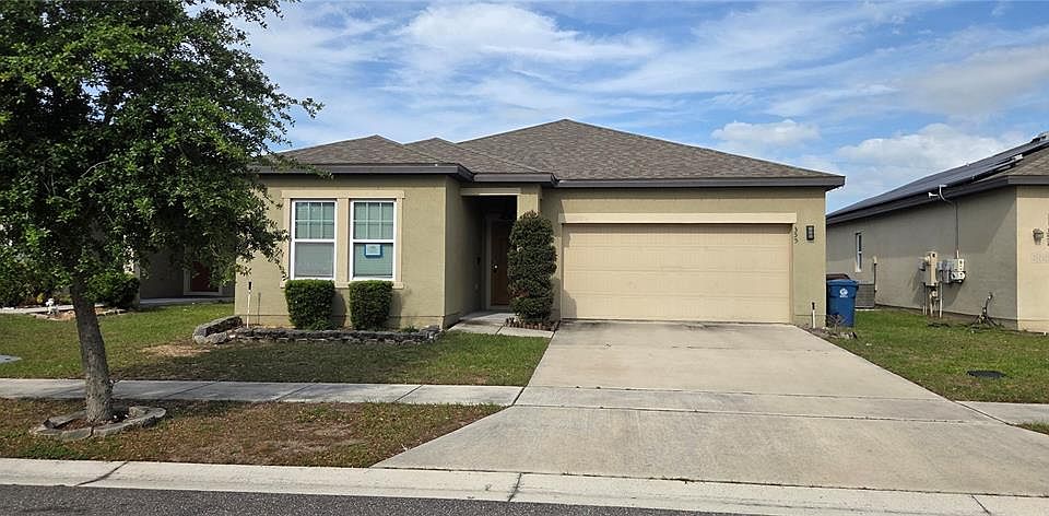 1st image of 355 EAGLECREST DRIVE