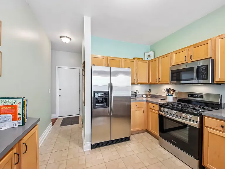612 Shakespeare Dr — Photo 10