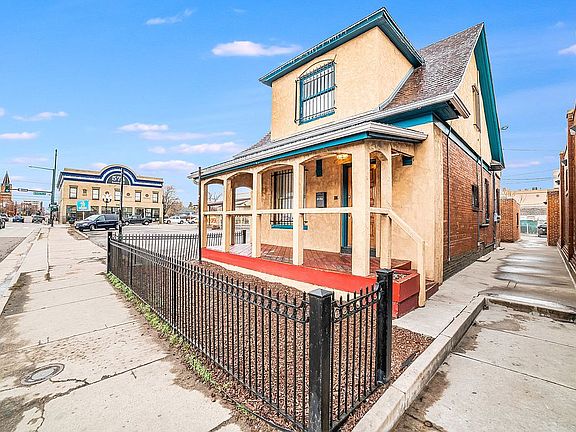 3rd image of 918 W 6th Ave