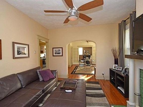 4th image of 2607 Robertson Ave #2